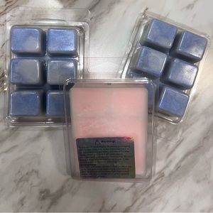 Highly scented wax melts